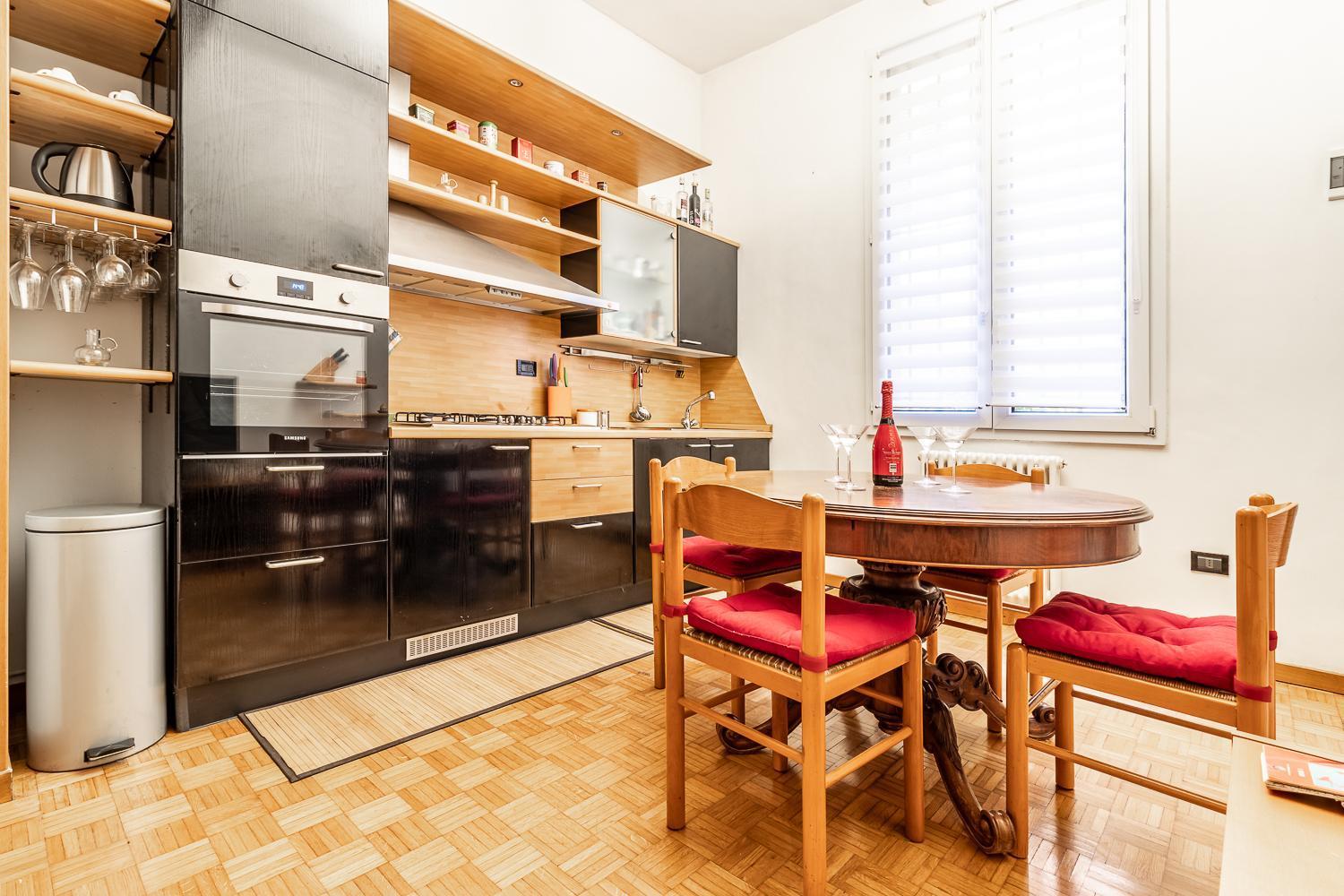 Spacious Apt With Kitchenette, Near Piazza Maggiore Болоня Екстериор снимка